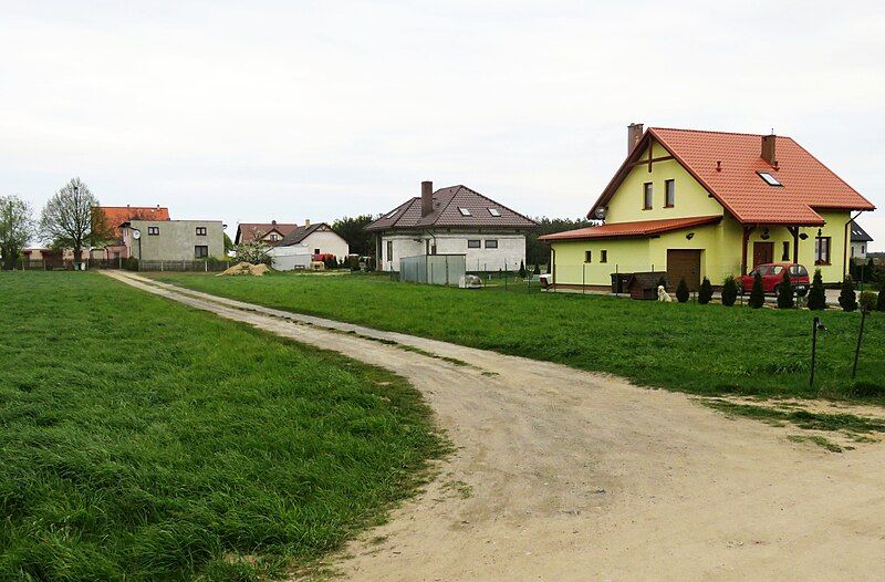 File:KRUSZYNKI 02 F.jpg