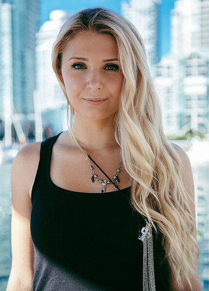 File:Lauren Southern (2016).jpg