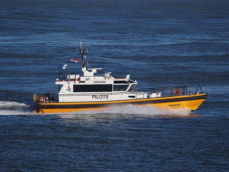 File:Orion pilot boat.JPG