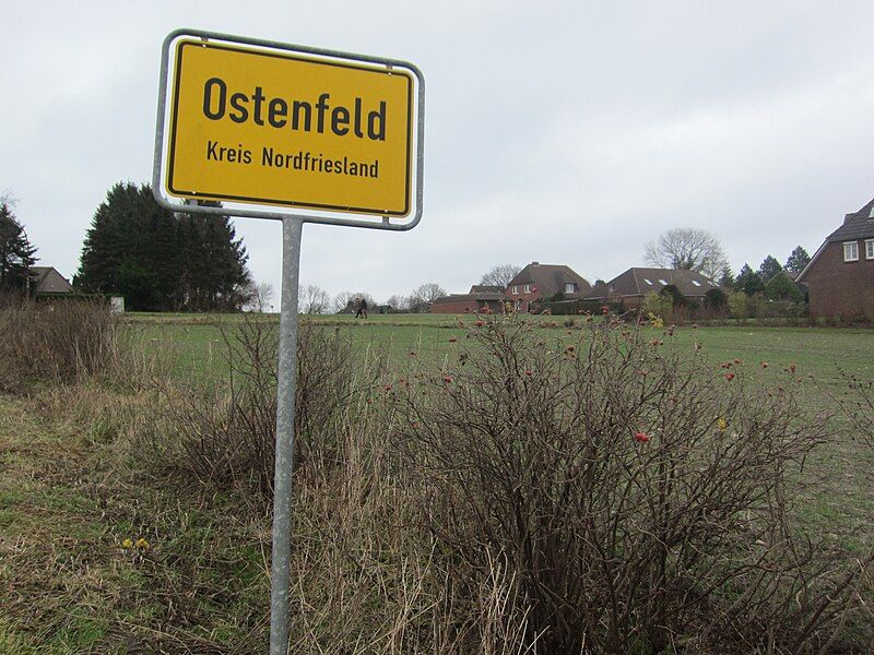 File:Ostenfeld Ortseingang Süderkamp.jpg