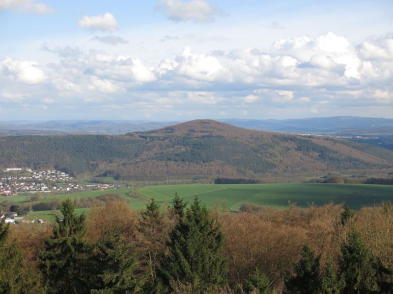 File:Stoppelsberg.jpg