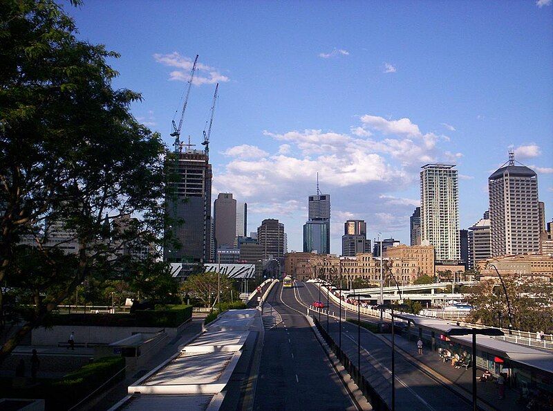 File:View-from-the-Cultural-Centre-Busway-Station-bridge-1.jpg