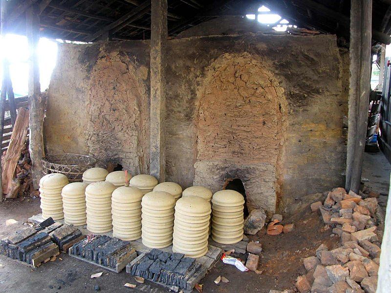 File:Wood-fired-kilns.jpg