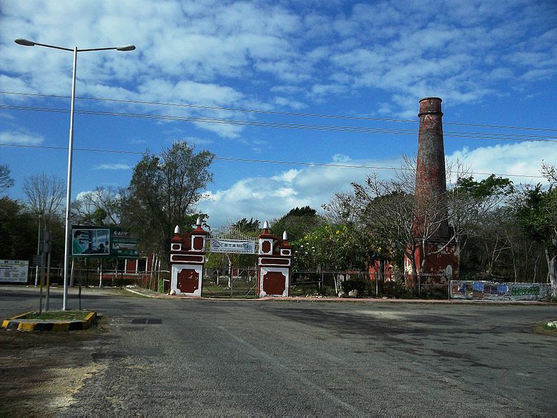 File:Xmatkuil, Yucatán (01).jpg