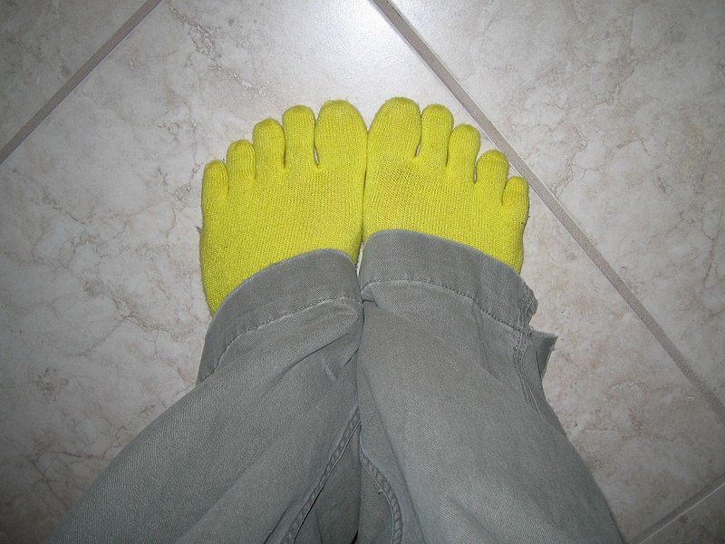 File:Yellow-green toe socks.jpg