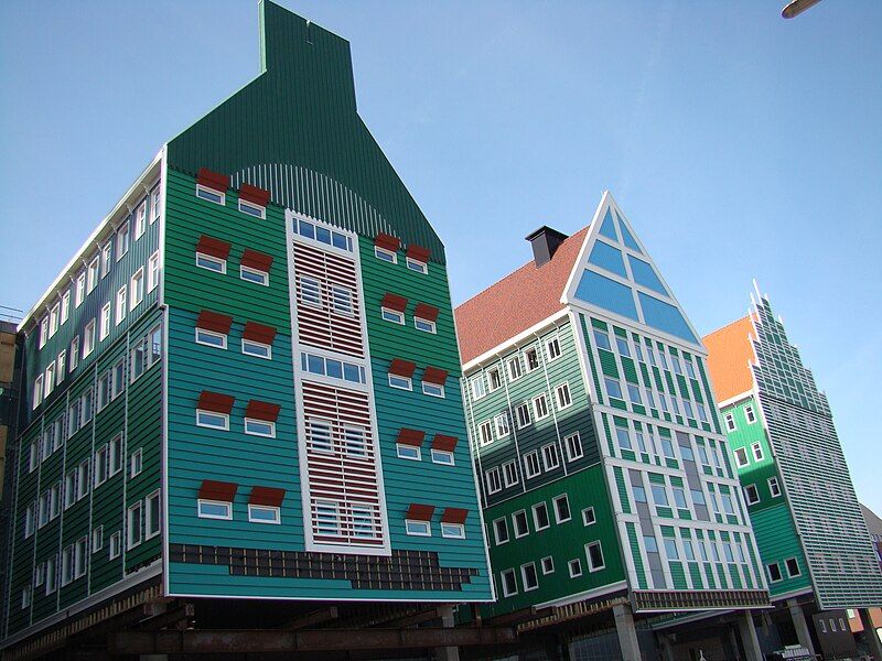 File:Zaandam stadhuis.JPG