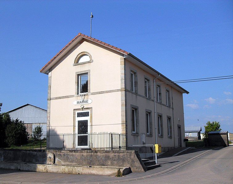 File:Zincourt, Mairie.jpg