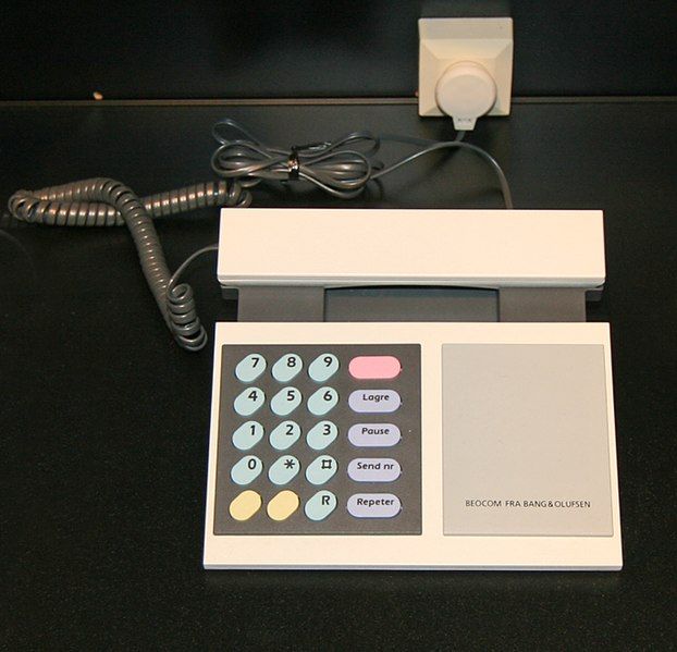 File:Beocom telephone.jpg