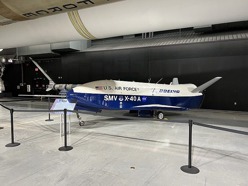 File:Boeing X-40A (5-22-2022).jpg