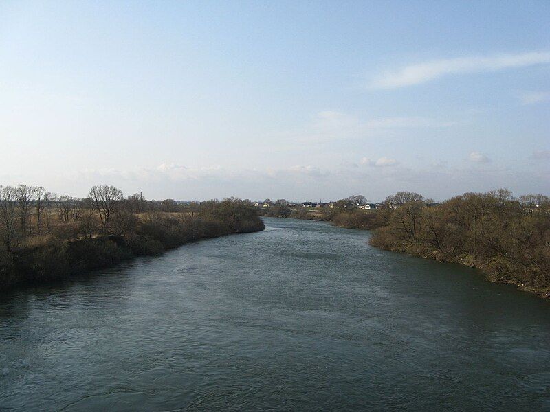 File:Iwaki River Goshogawara.jpg