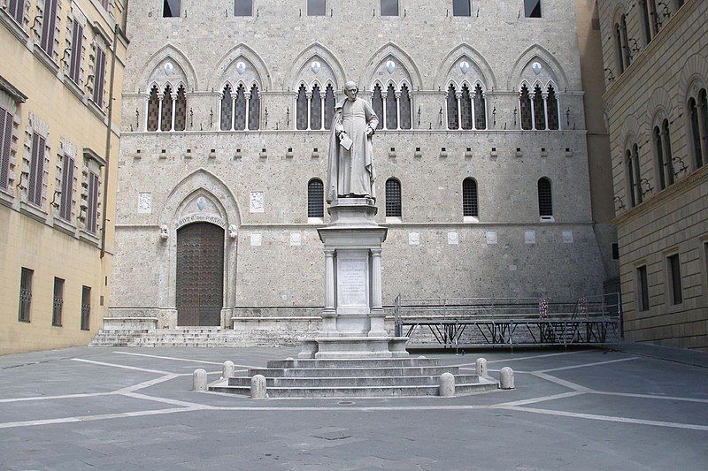 File:Monte dei Paschi.jpg