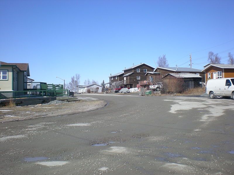 File:N'Dilo street.jpg