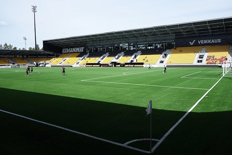 File:OmaSp Stadion 17.6.2017.jpg