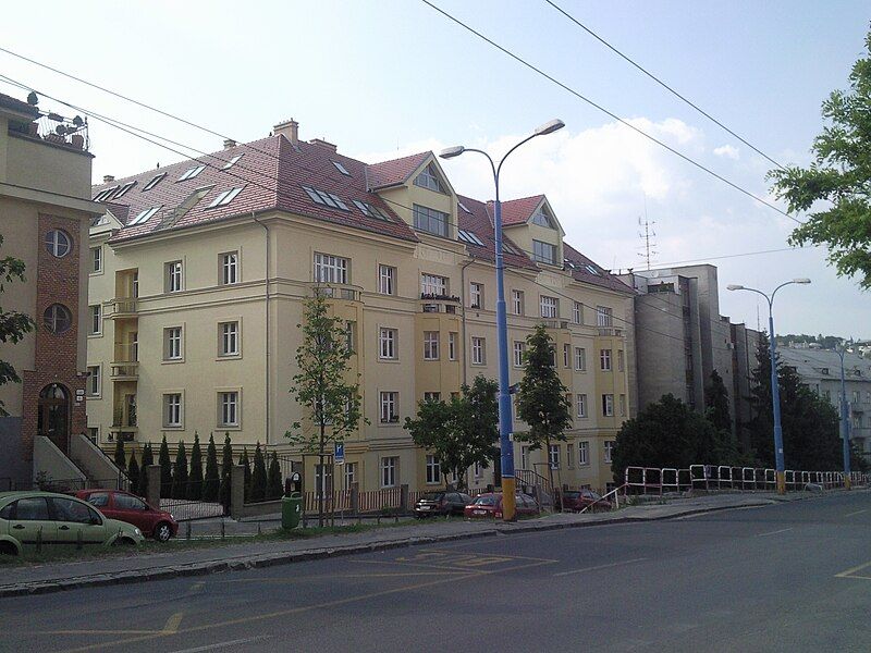 File:Palisády, building.jpg