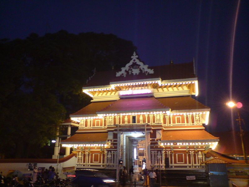 File:Paramekkavu Bagavathi Temple.jpg