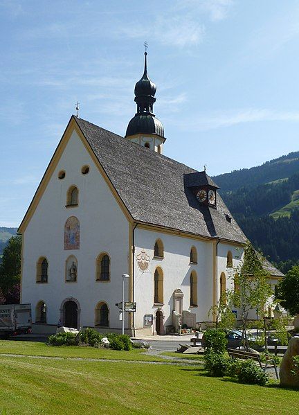 File:Pfarrkirche St.Wolfgang.jpg