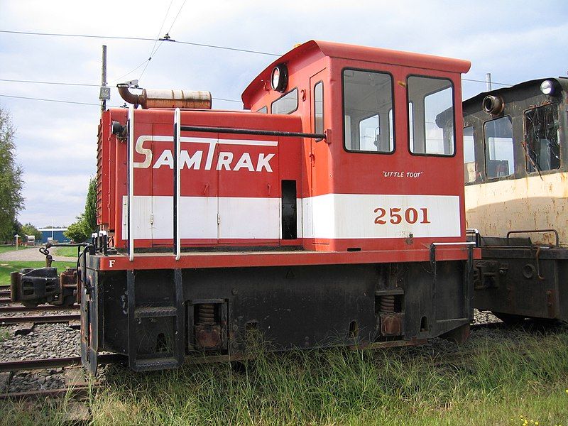 File:Samtrak engine 2007.jpg