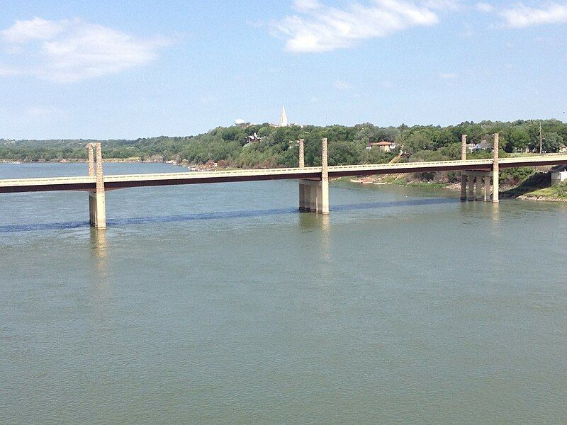 File:Yankton View.jpg