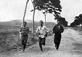 Charilaos Vasilakos (center) training for the marathon