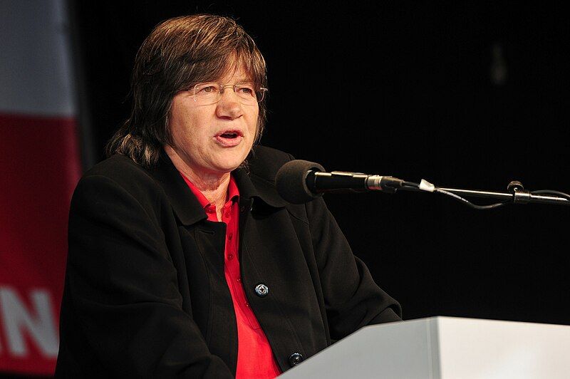 File:Fsa2010-Rosemarie Will.jpg