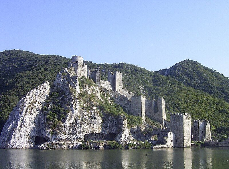 File:Golubac.JPG