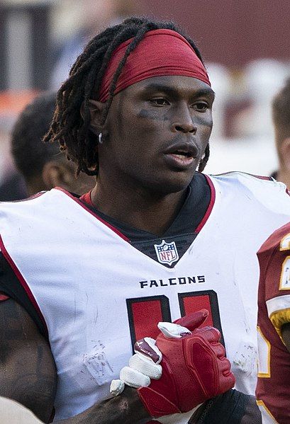 File:Julio Jones 2018.jpg