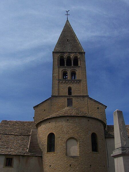 File:LaVineuseChurch.JPG