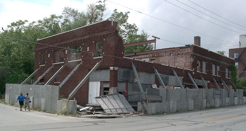 File:Laugh-O-Gram Studio 2004.jpg