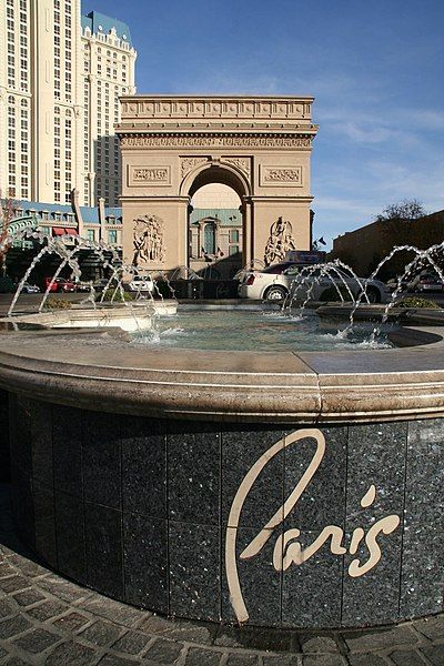 File:Paris Las Vegas.jpg