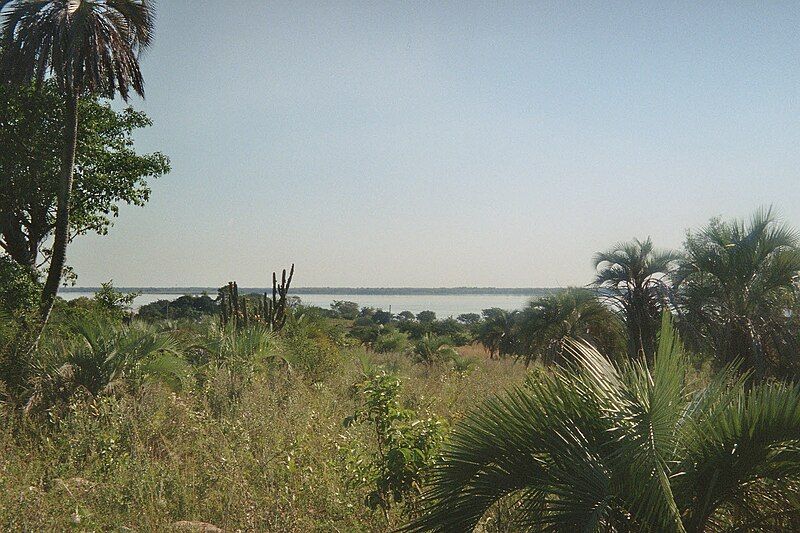 File:Rio Parana Lavalle.jpg