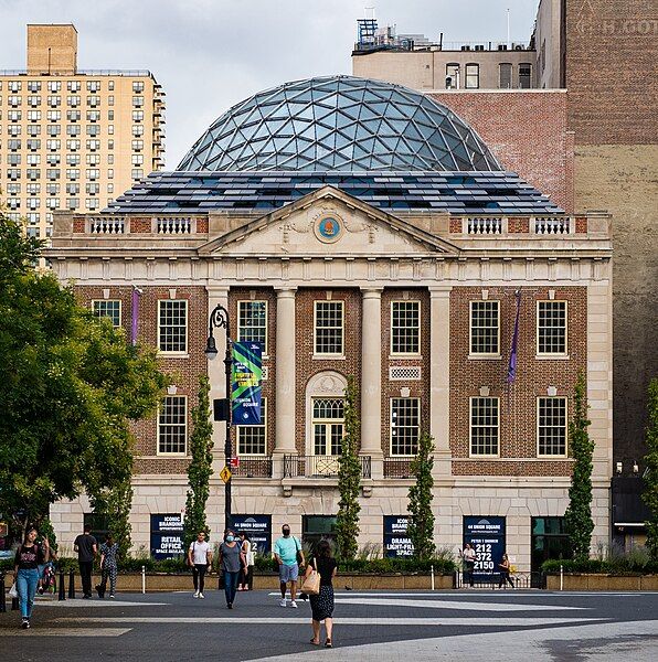 File:Tammany Hall Building.jpg