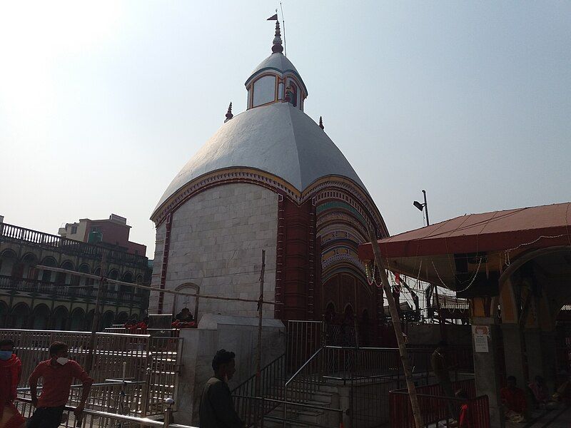 File:Tarapith Temple 05.jpg