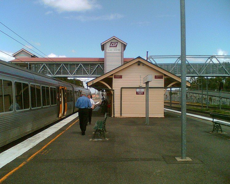 File:Yeerongpilly Station.jpg