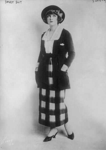 File:1920sportsuit.jpg