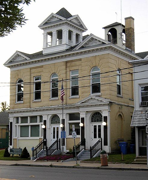 File:Baldwinsville Village Hall.jpg