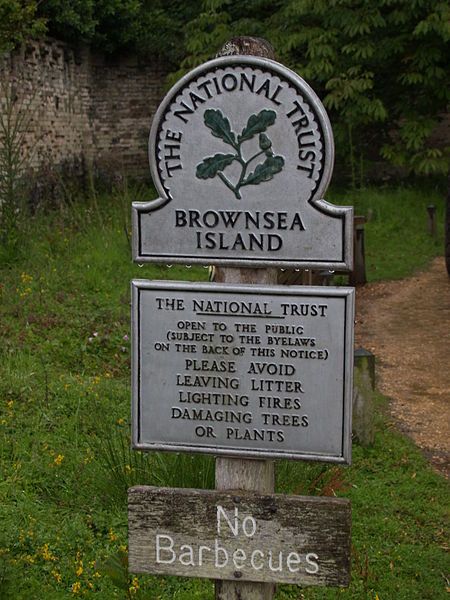 File:Brownsea Island Sign.JPG