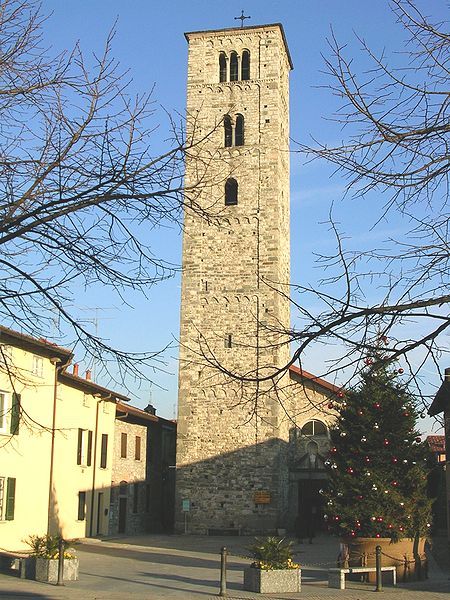 File:Erba-Chiesa Santa Eufemia.jpg