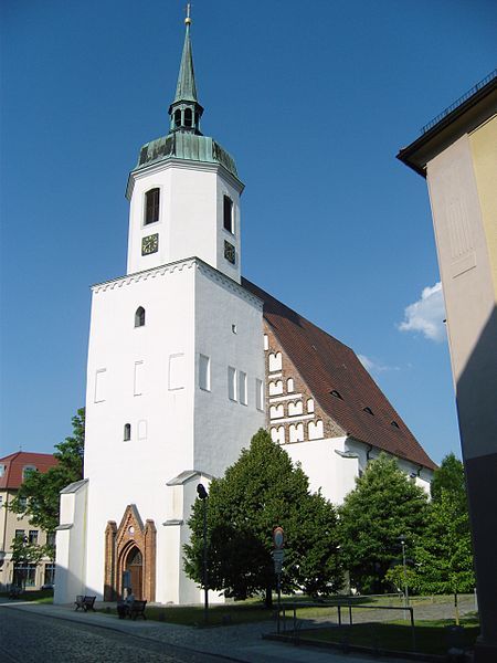 File:Johanniskirche Hoyerswerda.jpg