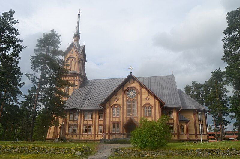 File:Lapinlahti Church3.JPG