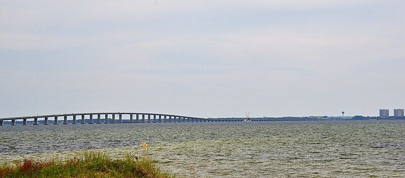 File:Mid-Bay Bridge.JPG