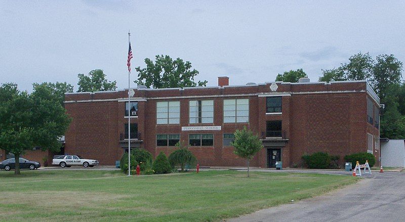 File:Perrysville, Ohio School.jpg