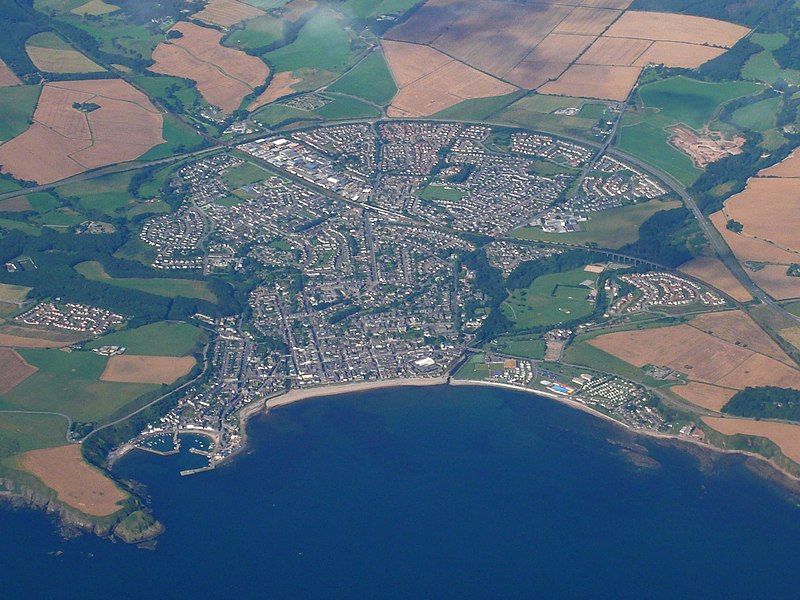 File:Stonehaven-aerial.jpg