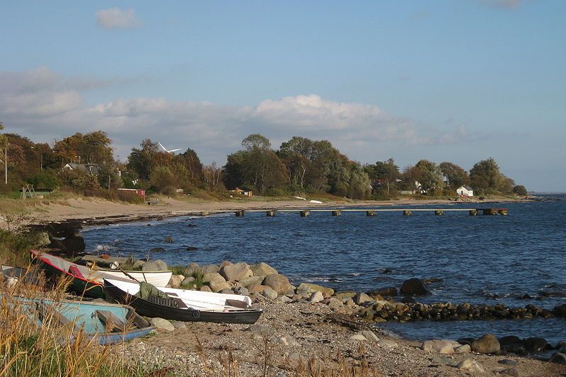 File:Svarte, stranden.jpg