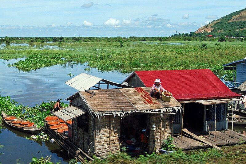 File:TonleSap3.jpg