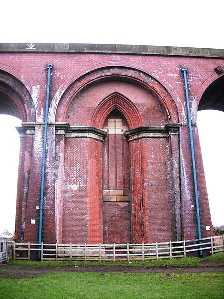 File:Whalley Arches detail.jpg