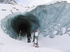 Entrance in winter