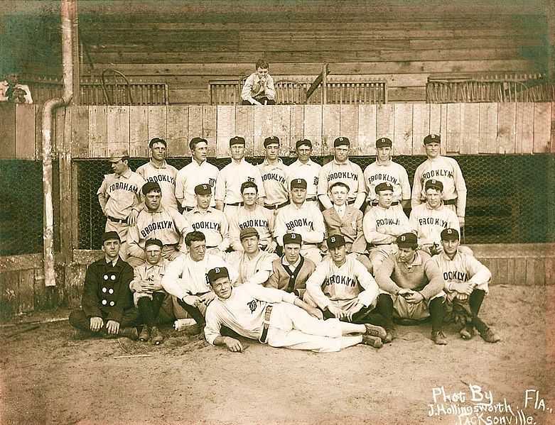 File:1907 Brooklyn Superbas.jpg