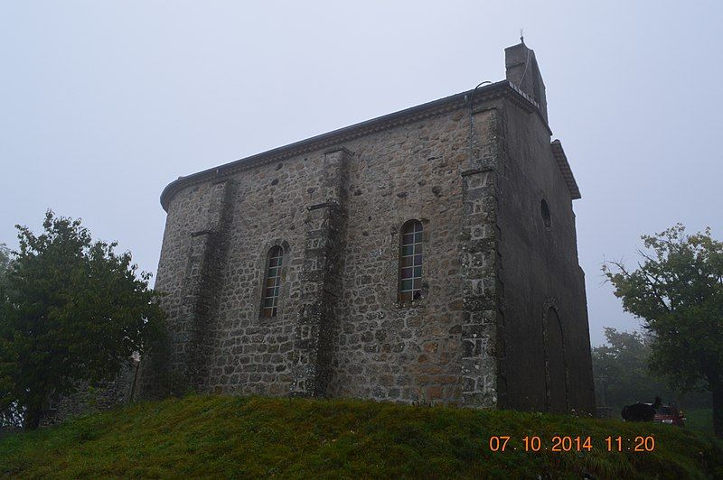 File:Ajoux Church.JPG