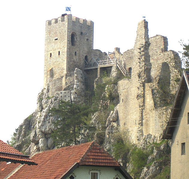 File:Burgruine weissenstein.jpg