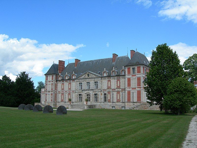 File:Château de Courson.jpg